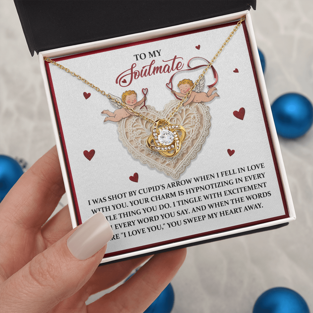 Soulmate:Sweep My Heart-Love Knot Necklace