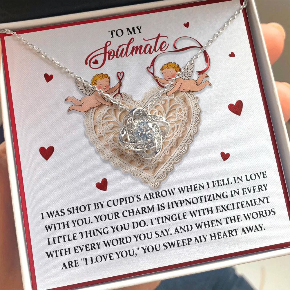 Soulmate:Sweep My Heart-Love Knot Necklace