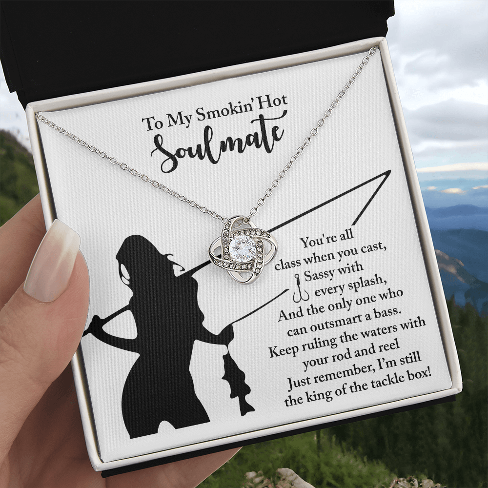 Soulmate:Ruling The Water-Love Knot Necklace