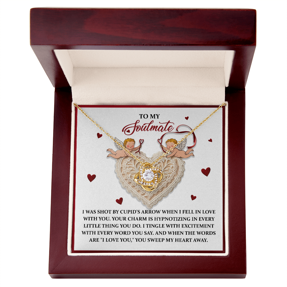 Soulmate:Sweep My Heart-Love Knot Necklace