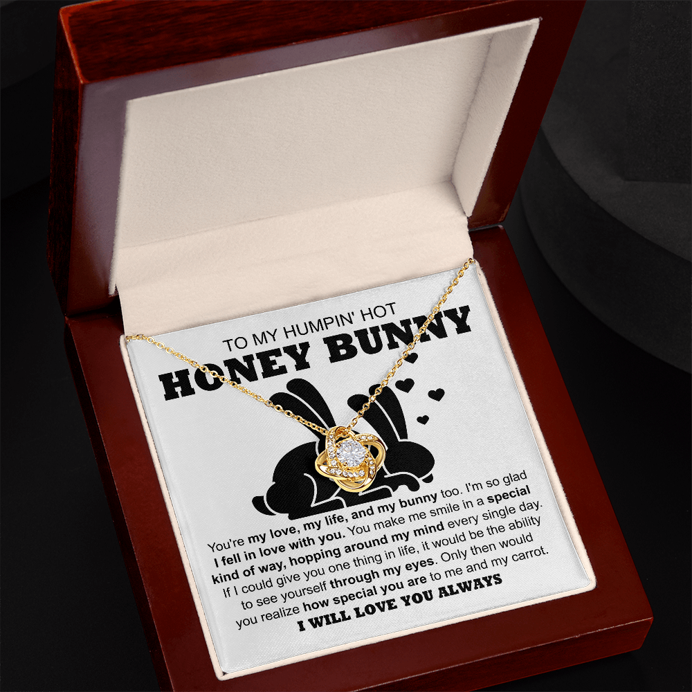 Soulmate-My Carrot-Love Knot Necklace