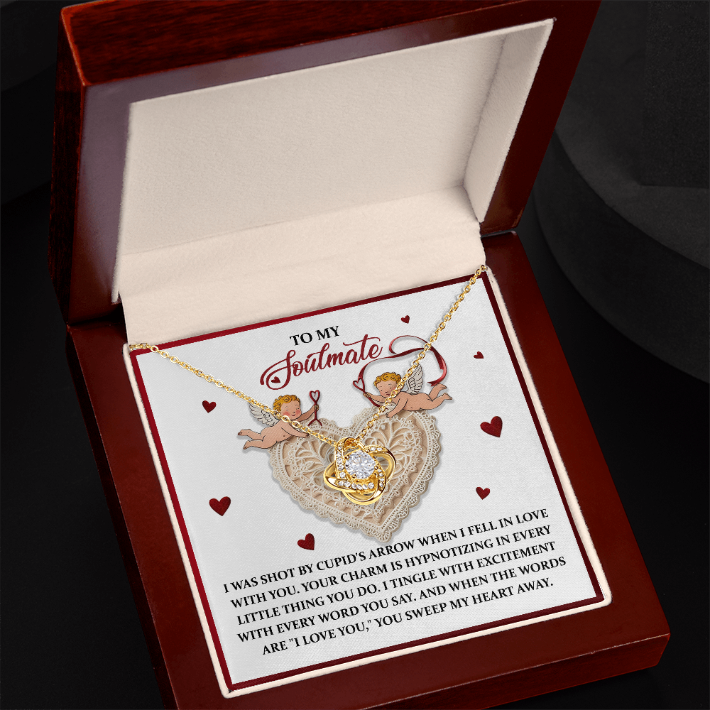 Soulmate:Sweep My Heart-Love Knot Necklace