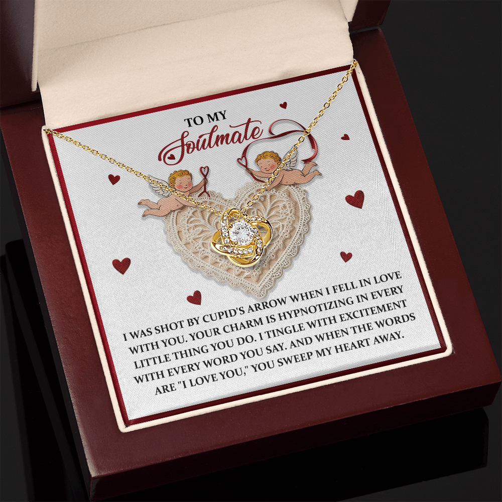 Soulmate:Sweep My Heart-Love Knot Necklace