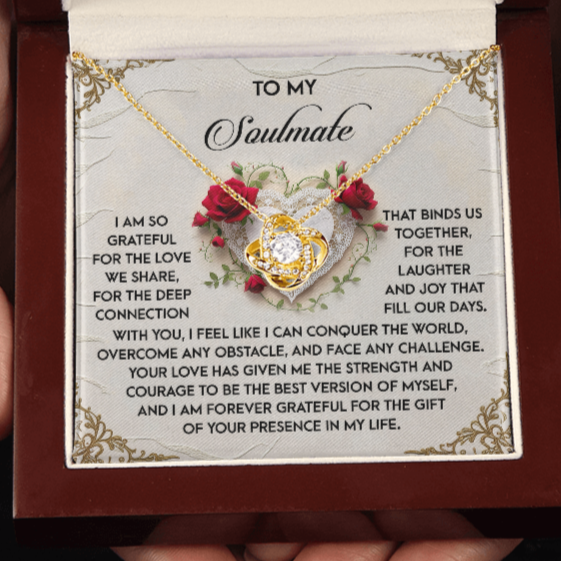 Soulmate-Our Day-Love Knot Necklace