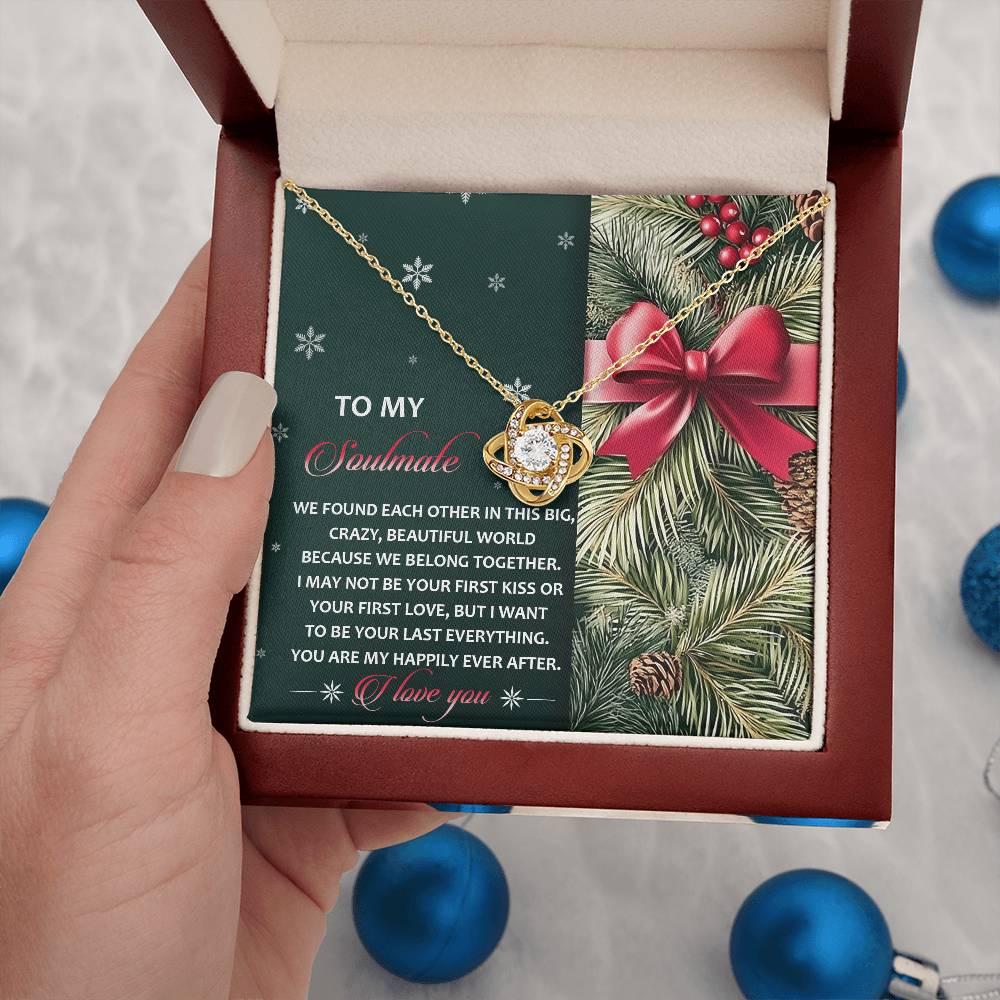 Soulmate: Beautiful World-Love Knot Necklace