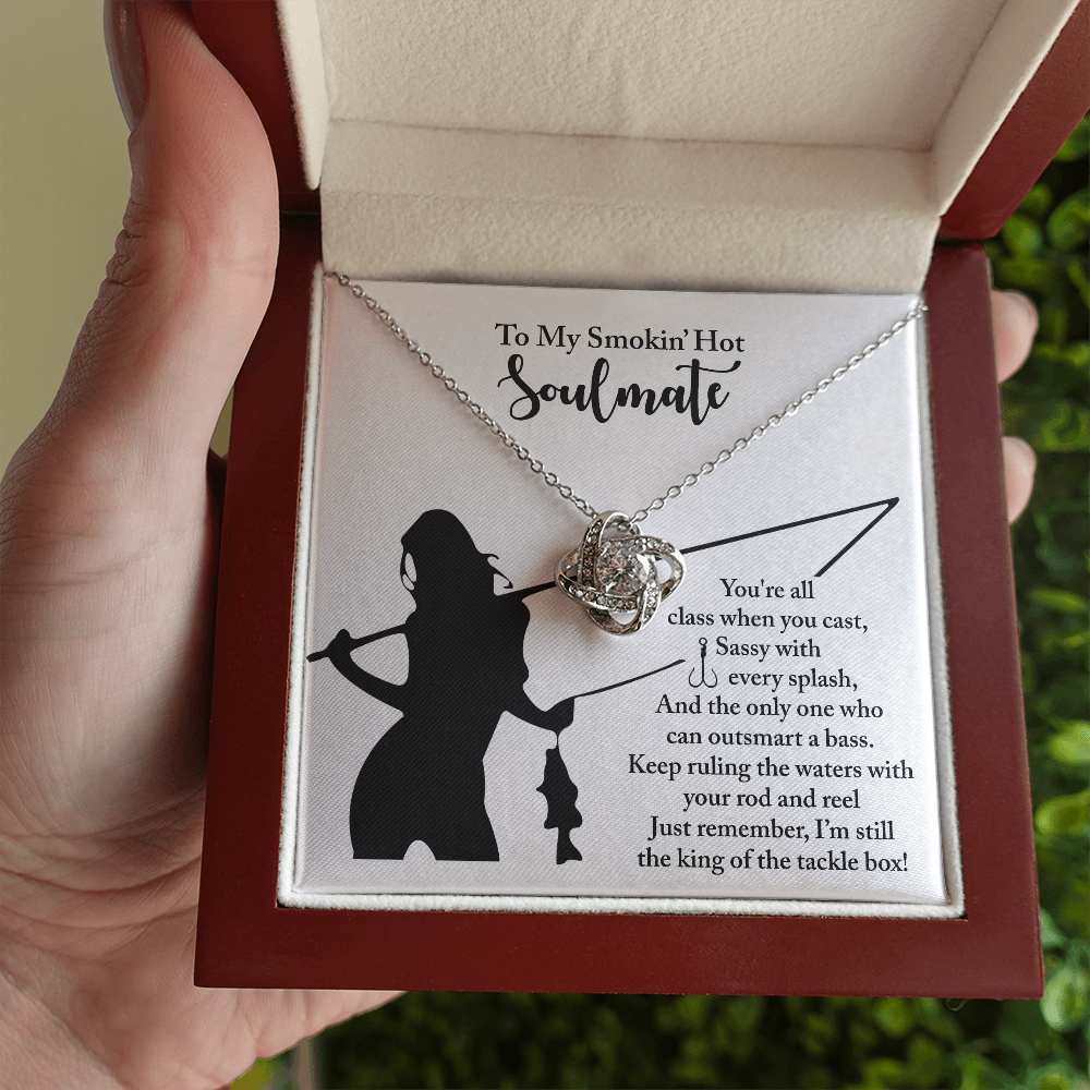 Soulmate:Ruling The Water-Love Knot Necklace