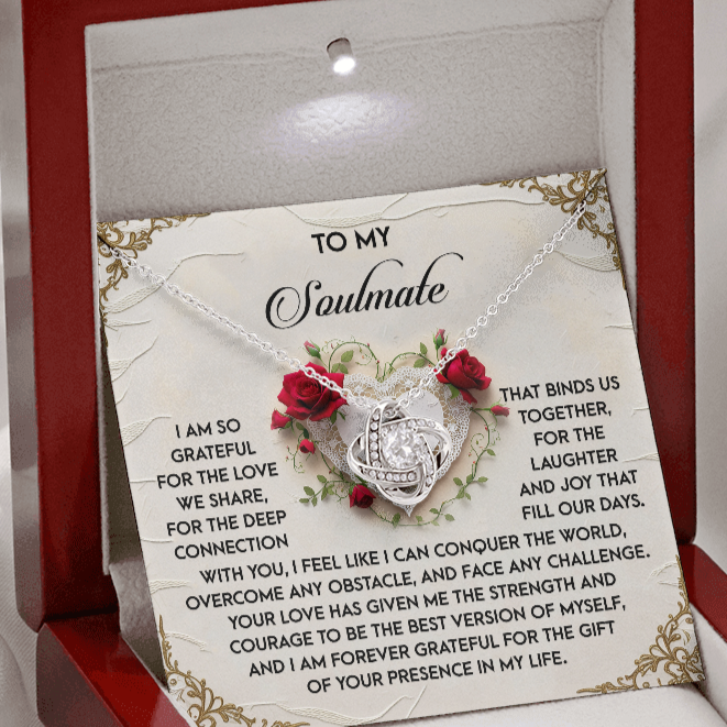 Soulmate-Our Day-Love Knot Necklace
