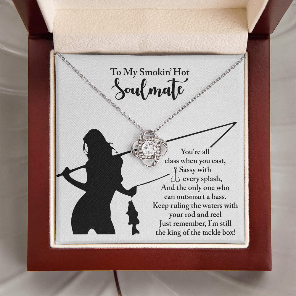 Soulmate:Ruling The Water-Love Knot Necklace