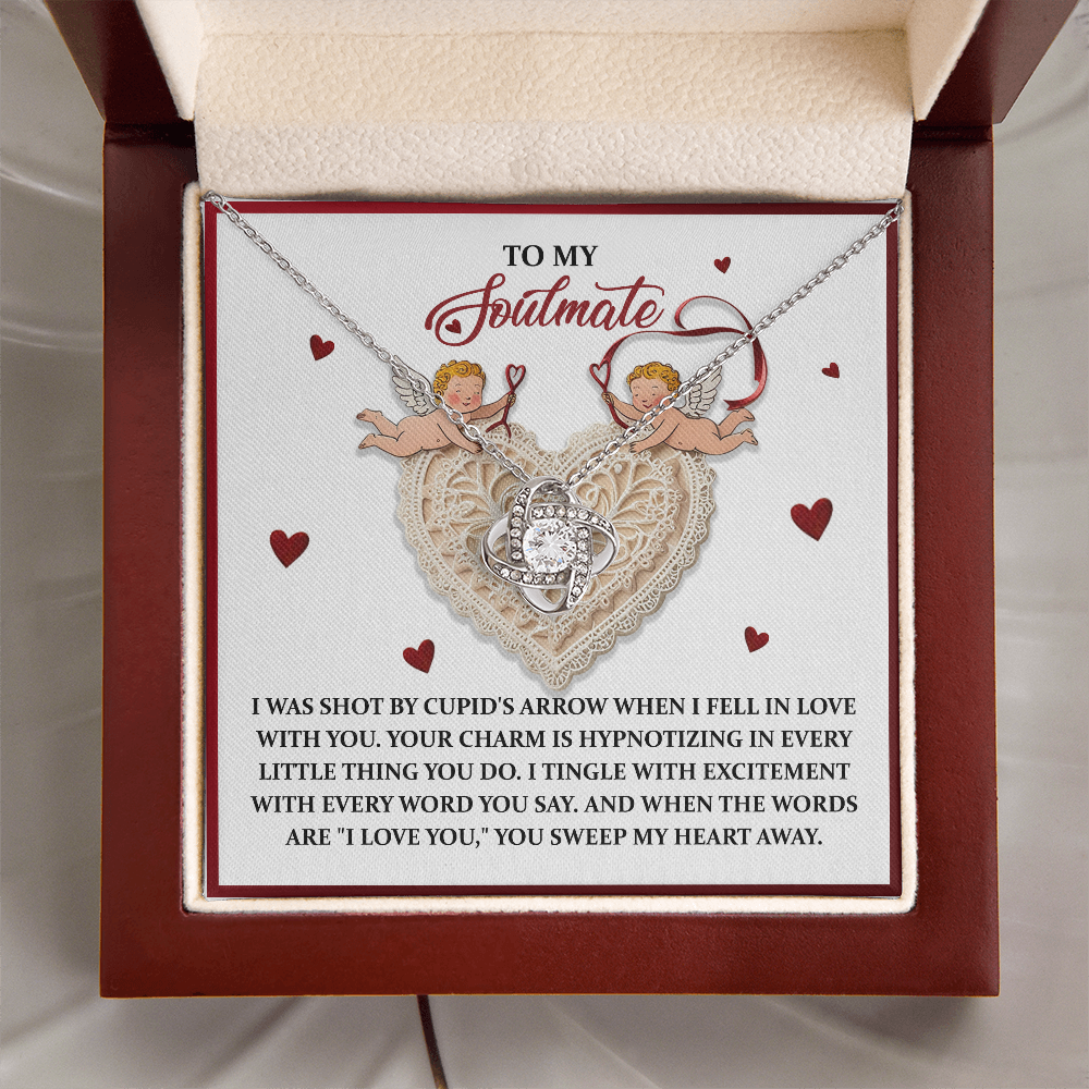 Soulmate:Sweep My Heart-Love Knot Necklace