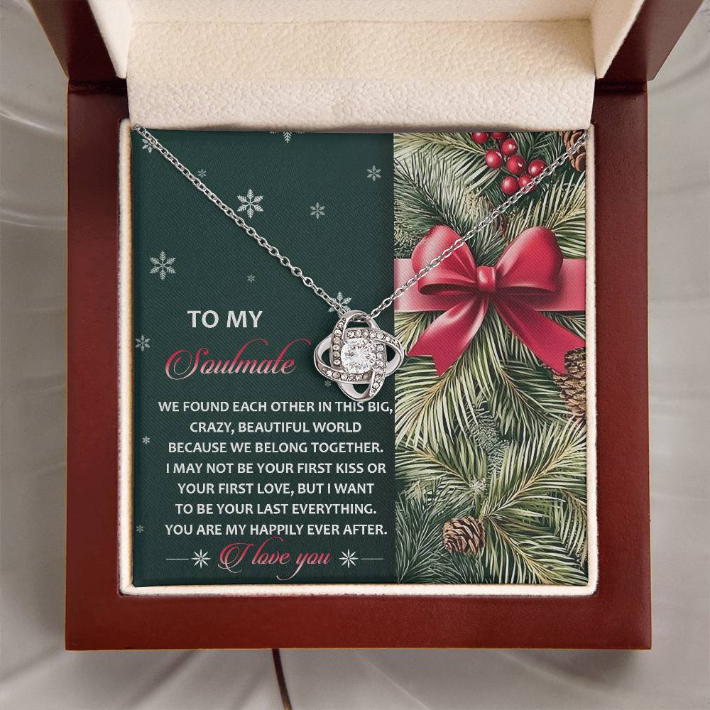 Soulmate: Beautiful World-Love Knot Necklace