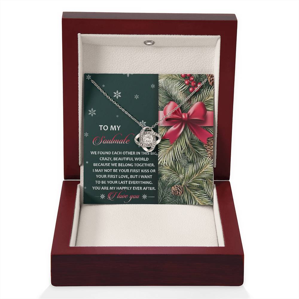 Soulmate: Beautiful World-Love Knot Necklace