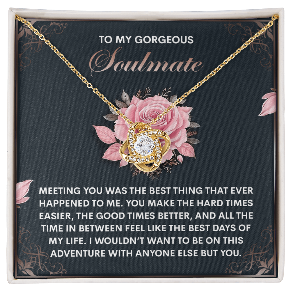 Soulmate:Best Day-Love Knot Necklace