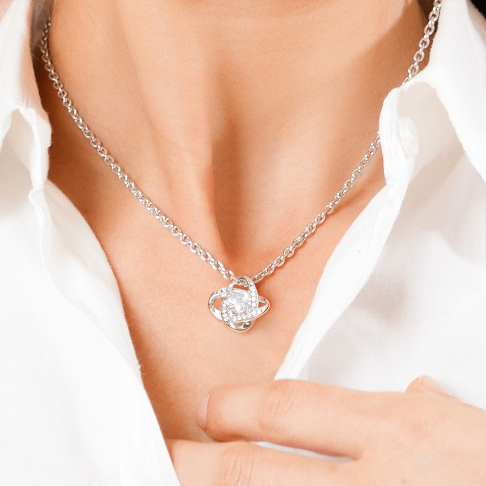 Soulmate:Be Me-Love Knot Necklace